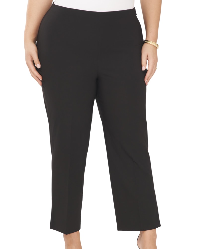 Front of a model wearing a size 14W Rylie Slim Flair Leg Pant in RICH BLACK by Vince Camuto. | dia_product_style_image_id:261837